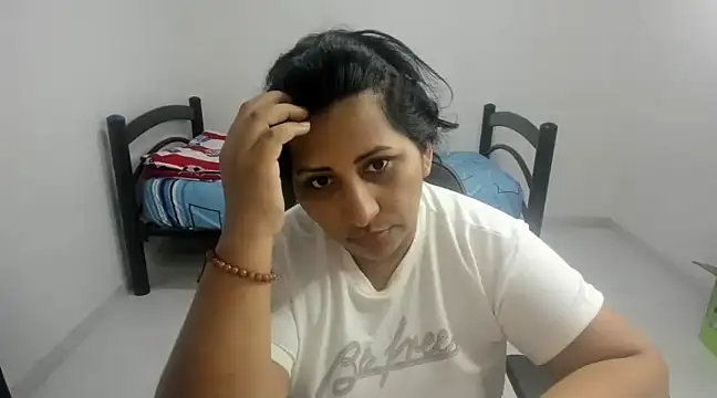 Snapshot of nikol_sexy39 chatting on 01/12/25, 02:09 nikol sexy39 online show from 01/12/25, 02:09