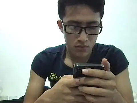 Akaerizz online show from 12/14/25, 06:19