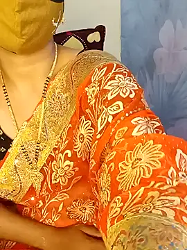 Snapshot of yourtamilcouple chatting on 01/06/25, 05:27 yourtamilcouple online show from 01/06/25, 05:27