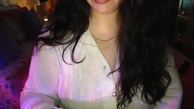 Snapshot of CronacaErotica chatting on 01/18/25, 03:38 CronacaErotica online show from 01/18/25, 03:38