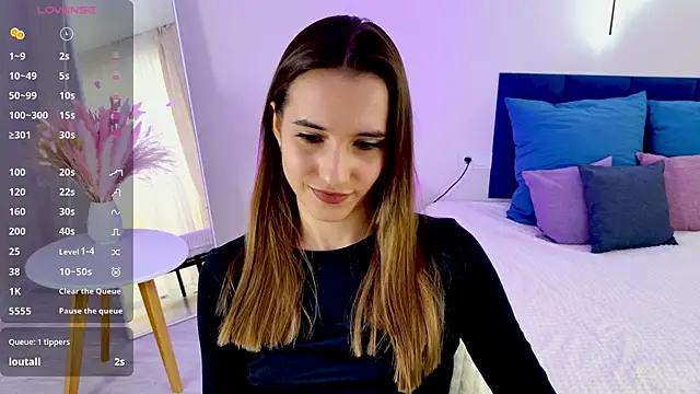 Alice Weiss online show from 03/04/25, 08:24