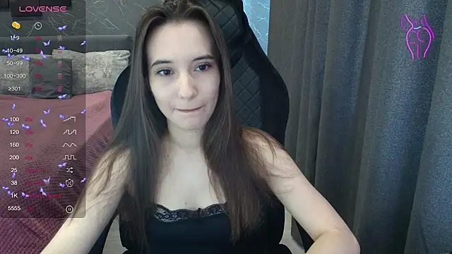Alice Weiss online show from 06/04/26, 09:59