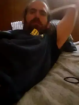 Snapshot of RobStrokes215 chatting on 12/15/24, 03:34 RobStrokes215 online show from 12/15/24, 03:34