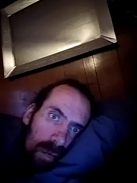 Snapshot of RobStrokes215 chatting on 12/16/24, 07:37 RobStrokes215 online show from 12/16/24, 07:37