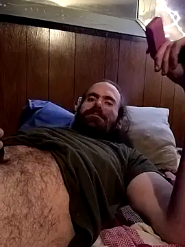 Snapshot of RobStrokes215 chatting on 12/26/24, 07:35 RobStrokes215 online show from 12/26/24, 07:35