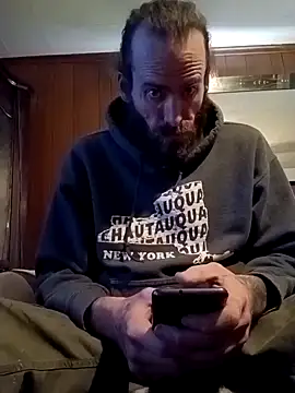 Snapshot of RobStrokes215 chatting on 02/11/25, 06:19 RobStrokes215 online show from 02/11/25, 06:19