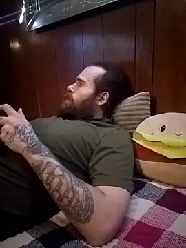 Snapshot of RobStrokes215 chatting on 03/02/25, 01:04 RobStrokes215 online show from 03/02/25, 01:04