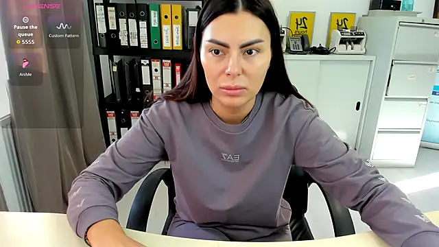 kilenyapatrice online show from 10/30/25, 11:55