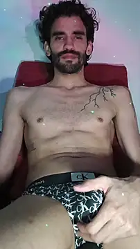 Snapshot of johngil0995 chatting on 11/02/25, 01:52 johngil0995 online show from 11/02/25, 01:52