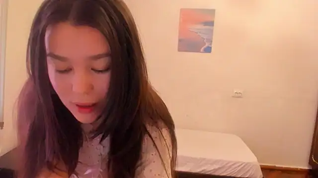 Snapshot of LunaXmii chatting on 03/08/25, 05:59 LunaXmii online show from 03/08/25, 05:59