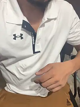 sexyboy09 online show from 09/13/25, 05:02