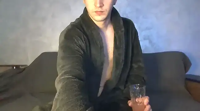 Frank07021 online show from 01/15/25, 01:45