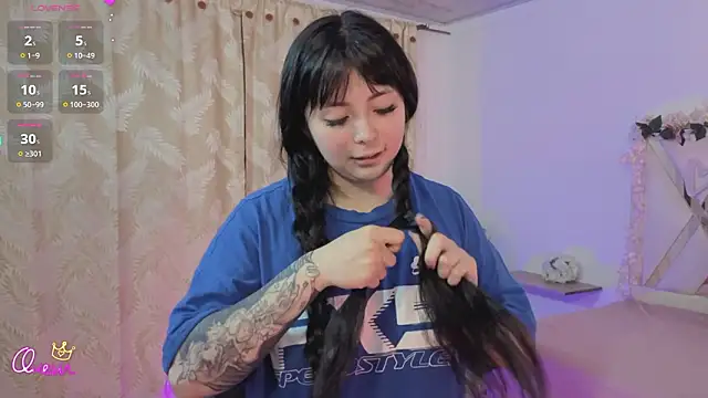 Snapshot of hina_tay chatting on 02/13/26, 03:13 hina tay online show from 02/13/26, 03:13