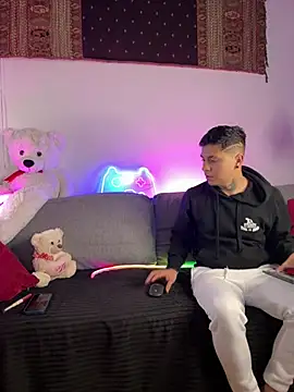 Snapshot of crazyrabbits chatting on 02/16/25, 07:38 crazyrabbits online show from 02/16/25, 07:38