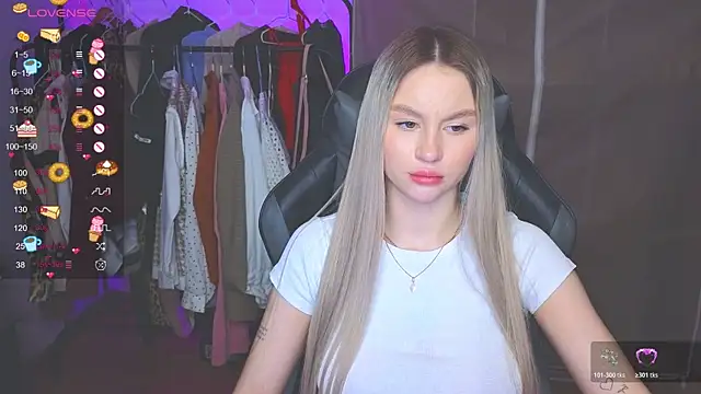 doll barbieee online show from 11/29/25, 12:35