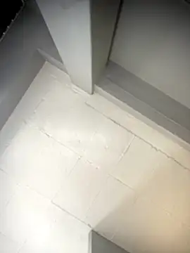 Snapshot of Curveysinaa chatting on 11/04/25, 05:39 Curveysinaa online show from 11/04/25, 05:39