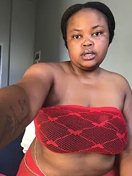 Curveysinaa online show from 04/02/26, 06:11