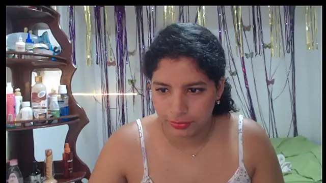 Snapshot of sexyhot20xxx chatting on 05/19/26, 05:03 sexyhot20xxx online show from 05/19/26, 05:03
