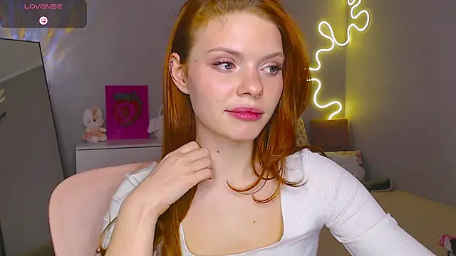 Red  Candy online show from 03/06/25, 06:37