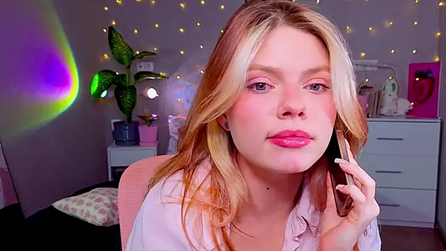 Red  Candy online show from 04/16/26, 05:14