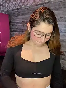 Snapshot of kamel-ayesha chatting on 12/23/24, 12:19 kamel-ayesha online show from 12/23/24, 12:19