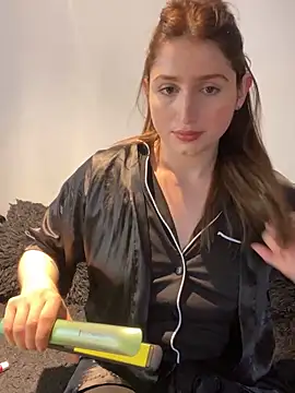 Snapshot of kamel-ayesha chatting on 12/01/25, 05:40 kamel-ayesha online show from 12/01/25, 05:40