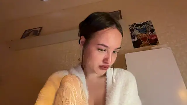 milkyWeyy online show from 09/18/25, 06:43