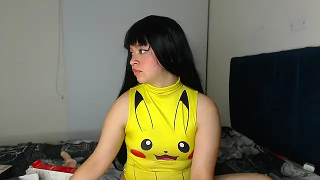 Snapshot of Bitsy_Messy chatting on 03/15/25, 10:35 Bitsy Messy online show from 03/15/25, 10:35