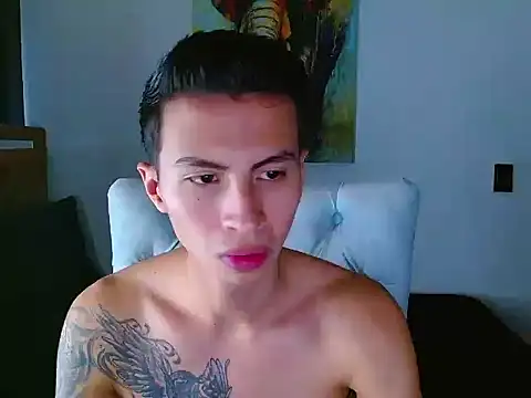 Velk hot online show from 02/18/26, 12:23