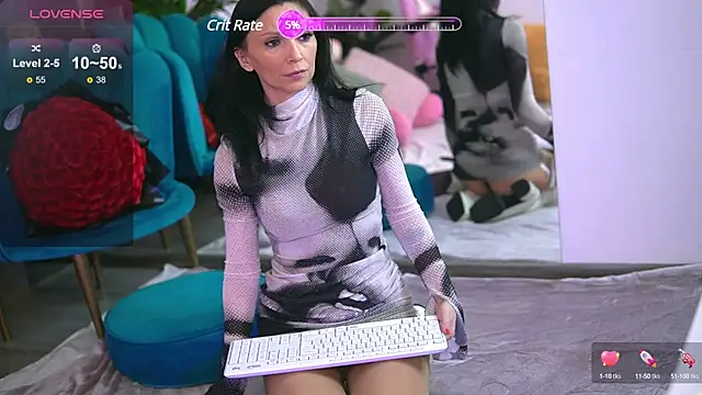 VivianneSteinX online show from 03/06/25, 10:26