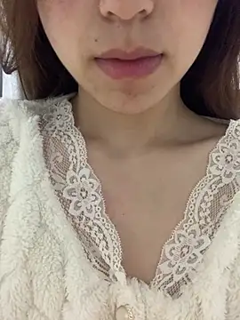 Aimeil online show from 03/11/25, 03:37