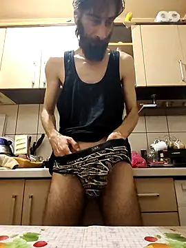 Snapshot of vulpe8400 chatting on 03/15/25, 07:59 vulpe8400 online show from 03/15/25, 07:59