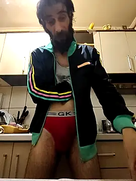 Snapshot of vulpe8400 chatting on 03/20/25, 10:07 vulpe8400 online show from 03/20/25, 10:07