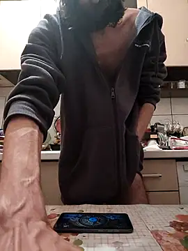 Snapshot of vulpe8400 chatting on 11/25/25, 10:54 vulpe8400 online show from 11/25/25, 10:54