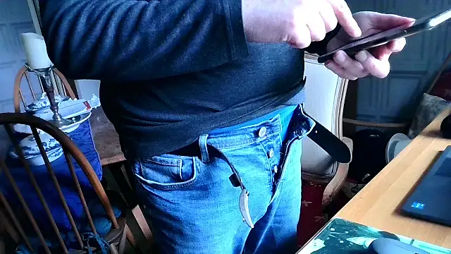 Adamdaddybear online show from 03/07/25, 02:34