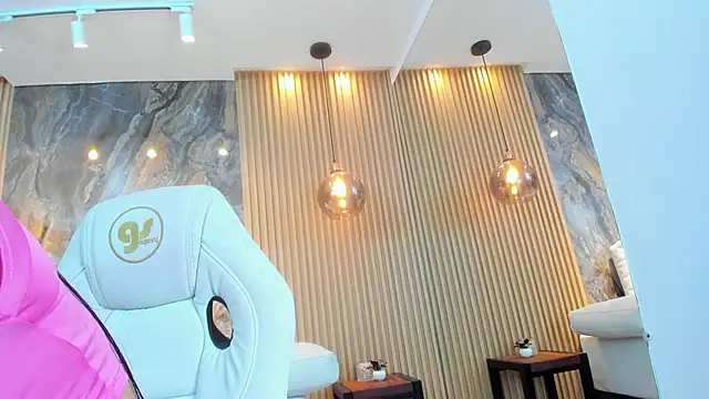 ella harper online show from 02/08/25, 09:13