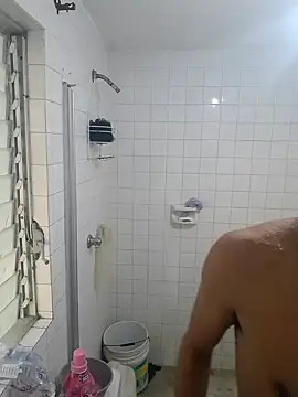 Snapshot of elcobin chatting on 02/10/25, 12:30 elcobin online show from 02/10/25, 12:30