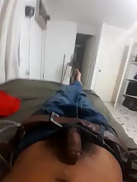 Snapshot of elcobin chatting on 03/18/25, 02:58 elcobin online show from 03/18/25, 02:58