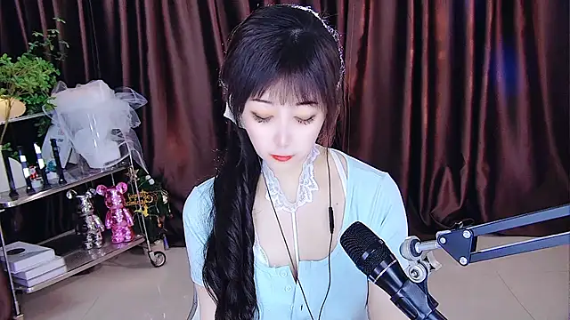 Snapshot of xiaoya666--baby chatting on 03/15/25, 02:45 xiaoya666--baby online show from 03/15/25, 02:45