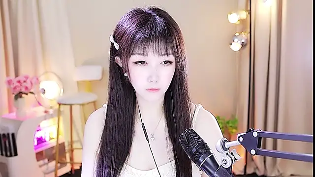 Snapshot of xiaoya666--baby chatting on 10/03/25, 03:20 xiaoya666--baby online show from 10/03/25, 03:20
