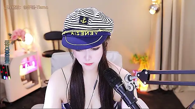 xiaoya666--baby online show from 12/19/25, 04:03