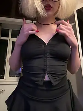 Snapshot of XMelissaX chatting on 04/29/26, 09:43 XMelissaX online show from 04/29/26, 09:43