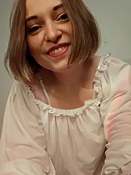 Snapshot of alysia_storm chatting on 02/14/26, 12:40 alysia storm online show from 02/14/26, 12:40