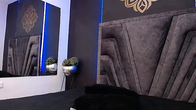 stefany bro online show from 03/22/25, 05:41