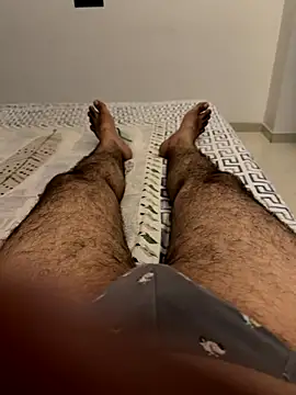 Snapshot of cryptoman1119 chatting on 09/21/25, 05:42 cryptoman1119 online show from 09/21/25, 05:42