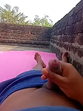 Tanker 95 online show from 12/24/24, 08:22