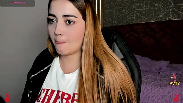 Lucia star   online show from 01/18/25, 12:46