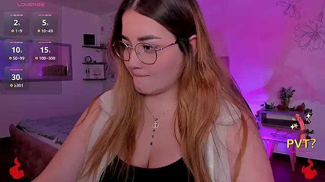 Lucia star   online show from 03/21/25, 02:39