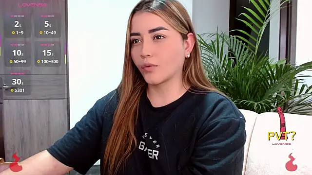 Lucia star   online show from 11/09/25, 07:12