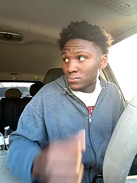 Snapshot of Festivitiesking1 chatting on 11/05/25, 08:53 Festivitiesking1 online show from 11/05/25, 08:53